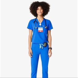 FIGS XS scrub top in royal blue (Catarina One-Pocket)